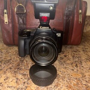 Canon EOS 650 Black Camera